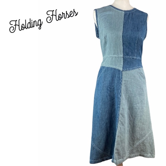 HOLDING HORSES Dresses & Skirts - Holding Horses Denim Color Block Dress size 2 🖤